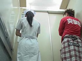 Kinky joker leans and does Japanese sharking