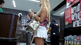 Amber Lynn at the supermarket