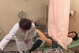Japanese bitch went on a pussy exam that went wrong