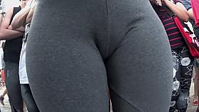 Young thighs gap and cameltoe