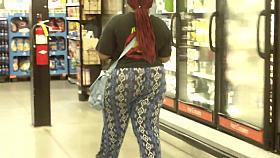 Healthy BBW W A Huge Soft Jiggly Booty...