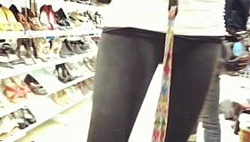 Hot chick camelroe buying boots