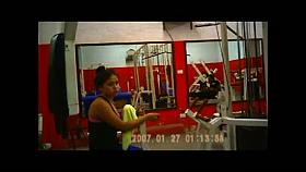 RICO CULITO REDONDITO Y VIRGEN EN MI GYM