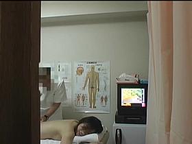 The Asian cunt of sexy girl is taking dick on hidden spy cam