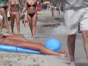 Pretty tits - beach girls