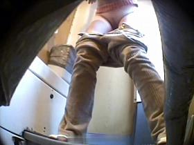 Girls Pissing voyeur video 43