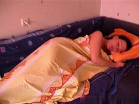 melony-sleep-01_R.wmv