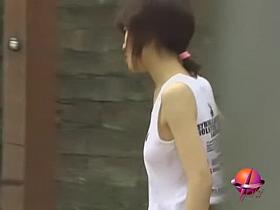 Sprinkle that water on her tits in this sharking video