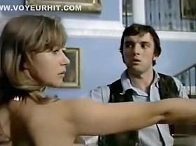 Nude Helen Mirren flashing her big tits