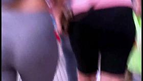 Girl with nice ass walking and jiggling on sidewalk