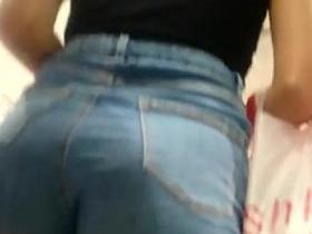 LURKING TEEN ASSES 22