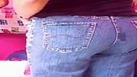 Tuvo sexo anal y no se limpio los mecos de su culo