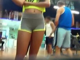 Pussy stretching in the gym