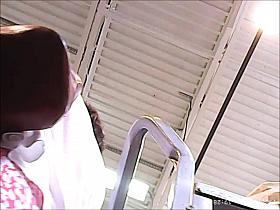 upskirt frontal n face beautiful milf