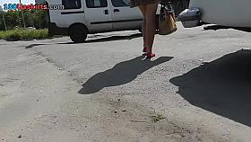 Golden-Haired round ass and white belt upskirt