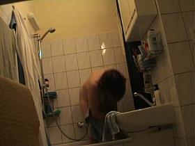 Mature Wife Drying Off on Hidden Cam - Voyeur