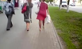 mature big ass walking 2014