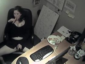 Secretary got spied while horny