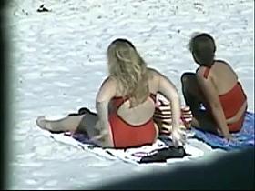 Spying Mature Big Butt - Beach Ass Voyeur - Candid Booty