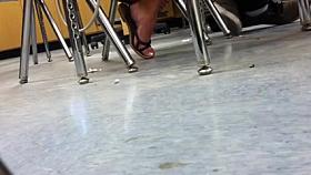 Sexy Candid College Teen Feet and Legs