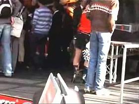 Super hot model with delicious ass gets ready to start the race