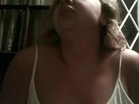 woman shivering from the cold3