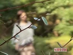 Japan sharking video introducing this sweet butt crack