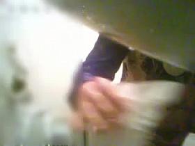 Beurette nylon toilettes