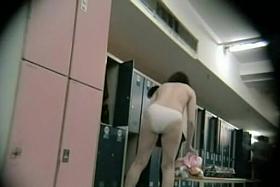 Changing room softcore movie filled with asses and boobs