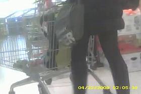 spy at super market2