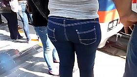 Culona en el anden (Q-lote)