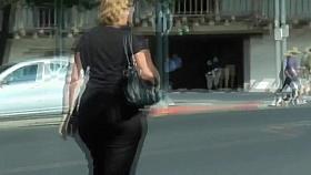 AWESOME GILF BOOTY