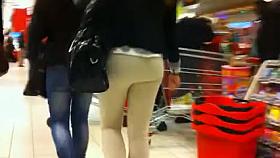 Ass voyeur 02 - Nice butt in white leggings