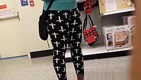 Super fat thick black booty in tight pants