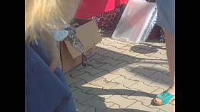 Hot down blouse shots of babe that lent forward in crowd