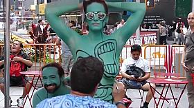 Bodypainting on the private parts of women - World Bodypaint