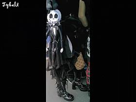 Fishnet pantyhose upskirt closeups for the hidden camera