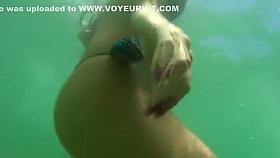 I really like asses of swimming girls