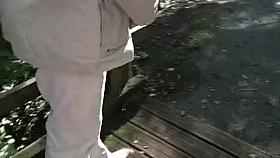 mme branle un voyeur-1