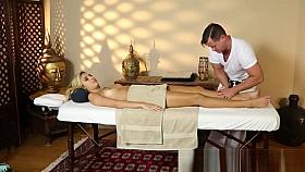 Stunning blonde teen coaxed into handjob