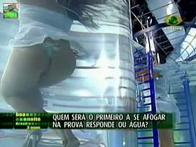 TV Show with hot ass in water tank