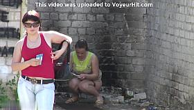 Girls Pissing voyeur video 252