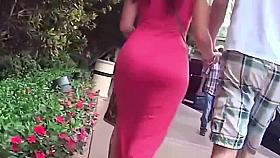 Milf perfect ass walking