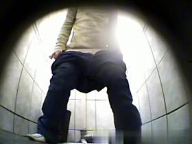 Girls Pissing voyeur video 253