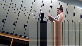 Spy Cam Shows Voyeur Video , Watch It