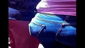 Mi tia culona le dicen hojuela o chococrispis