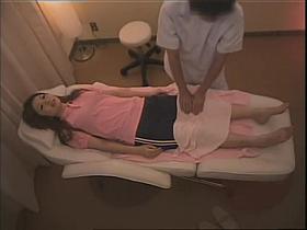 Beautiful Japanese tramp fucking at a massage parlor