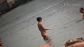 Voyeur beach shots of amateur people sunbathing nude