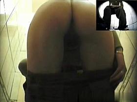 Girls Pissing voyeur video 255