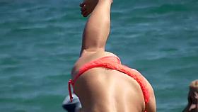 Spying anal sex attempt at beach